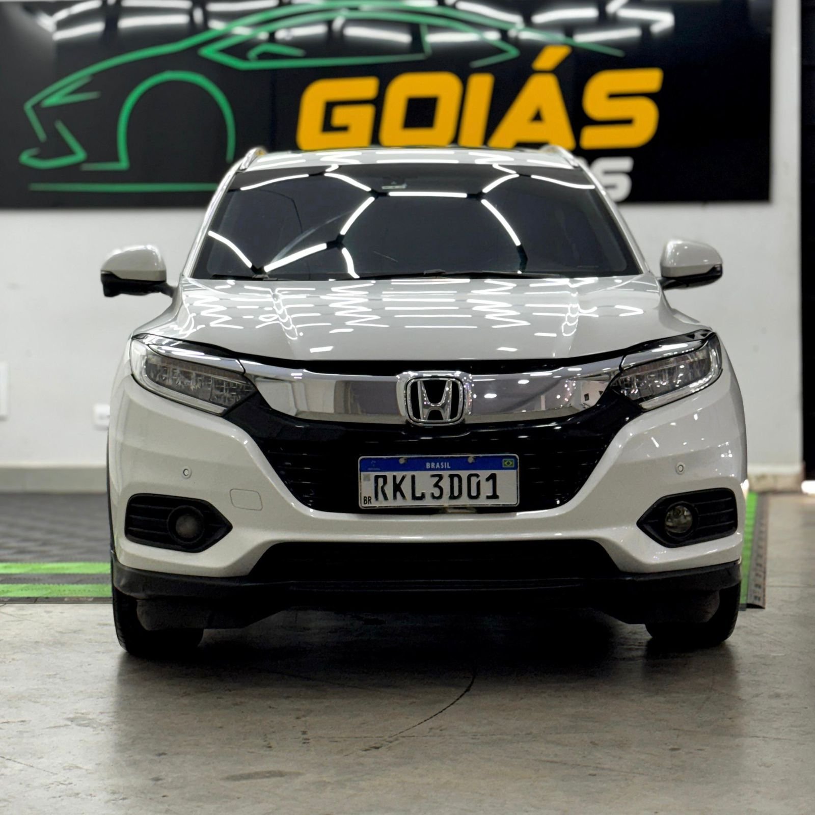 
HRV TOURING full									
