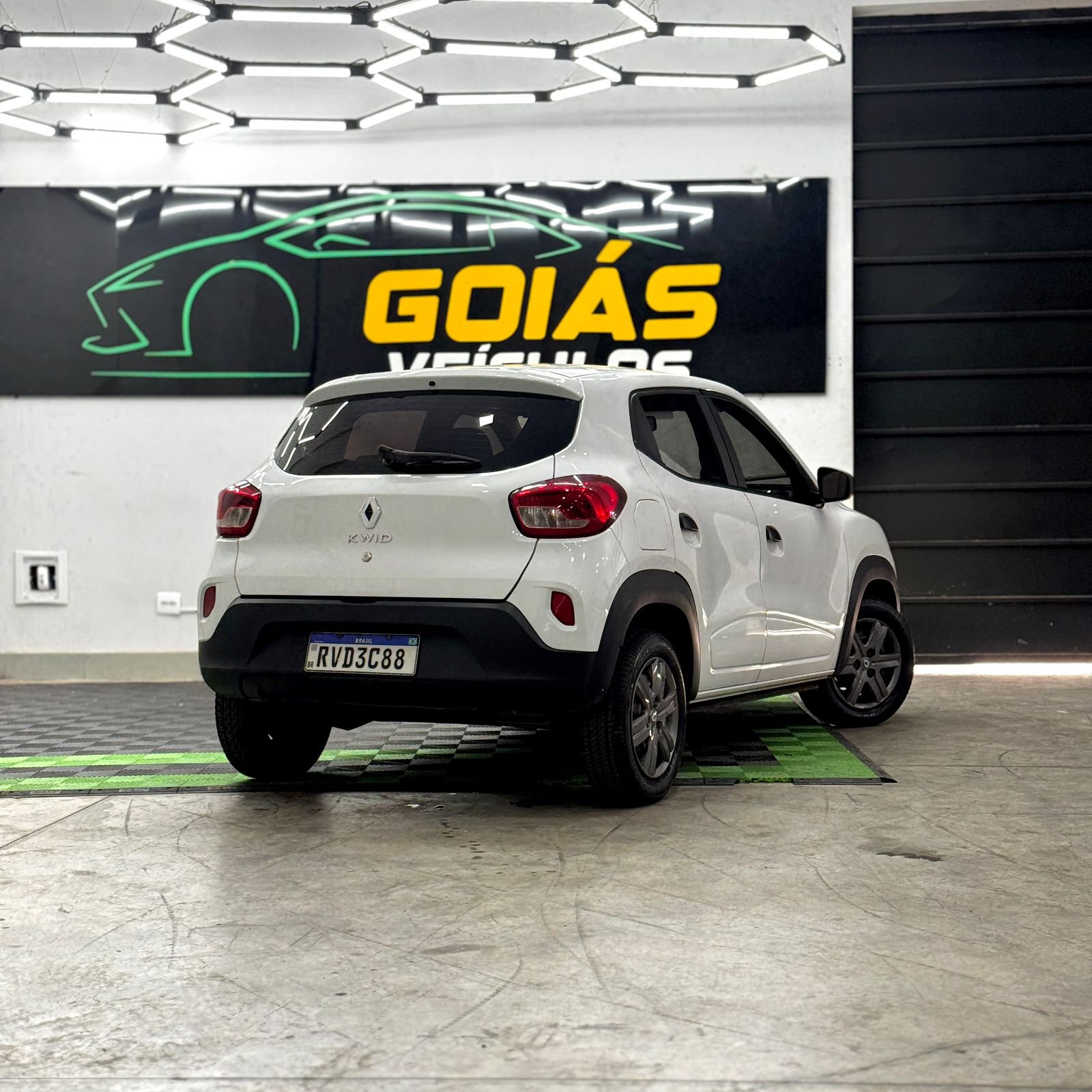 
Kwid Zen 2 full									