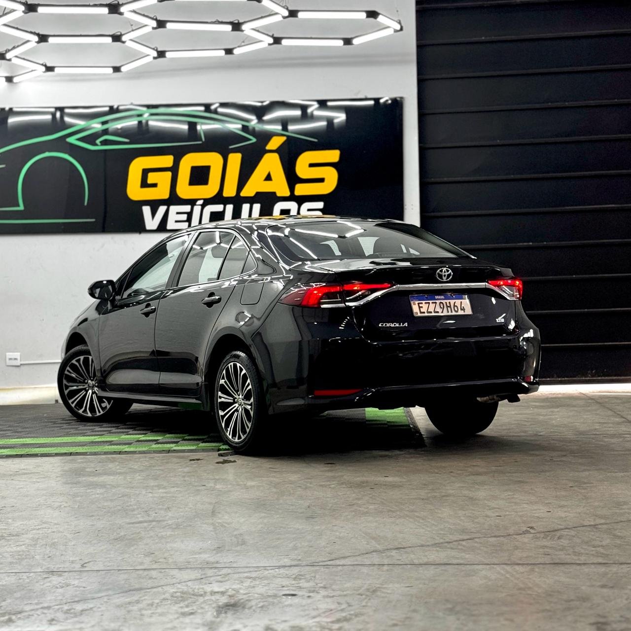 
Corolla Xei full									