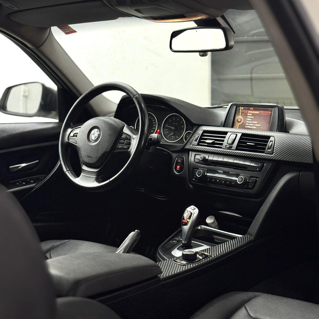
BMW 320I full									