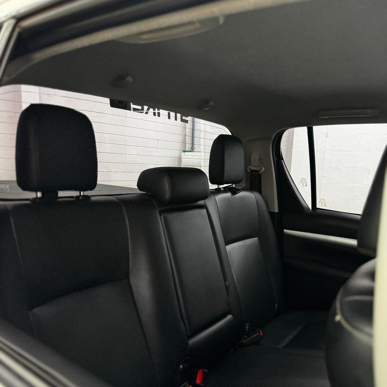 
Hilux full									