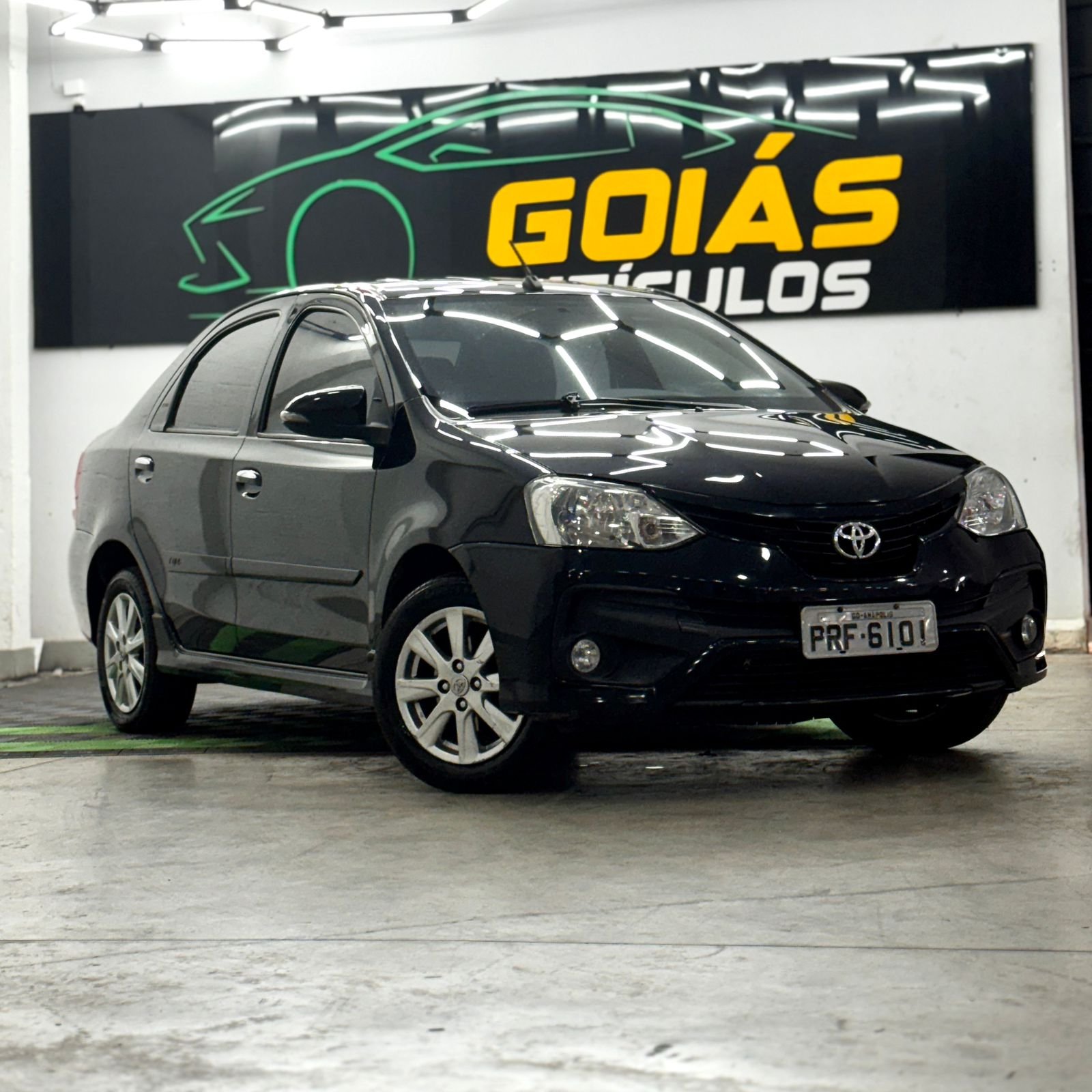 
Etios full									