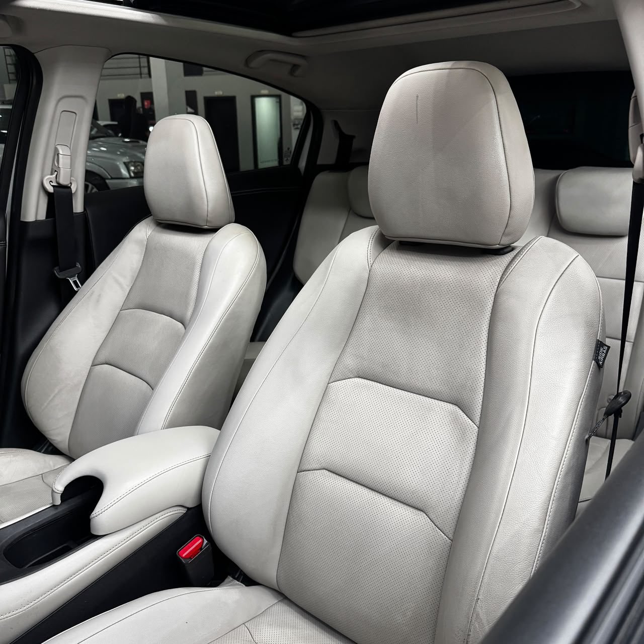 
 HR-V Touring full									