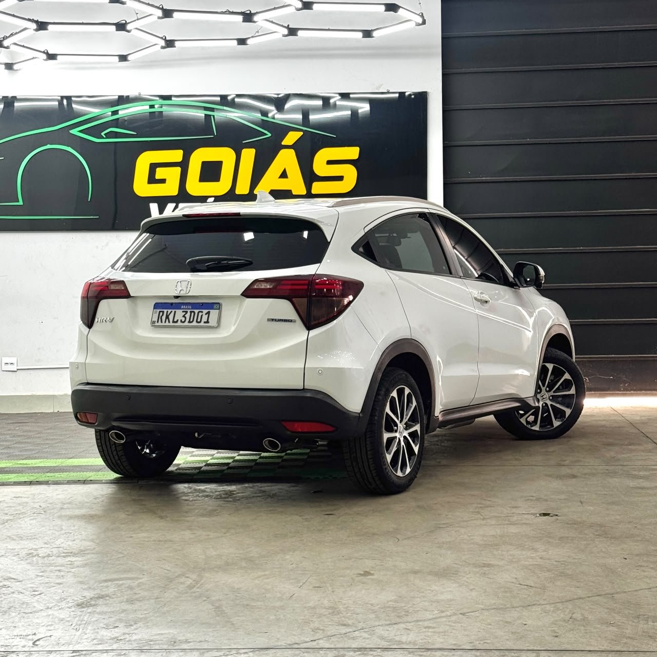 
 HR-V Touring full									