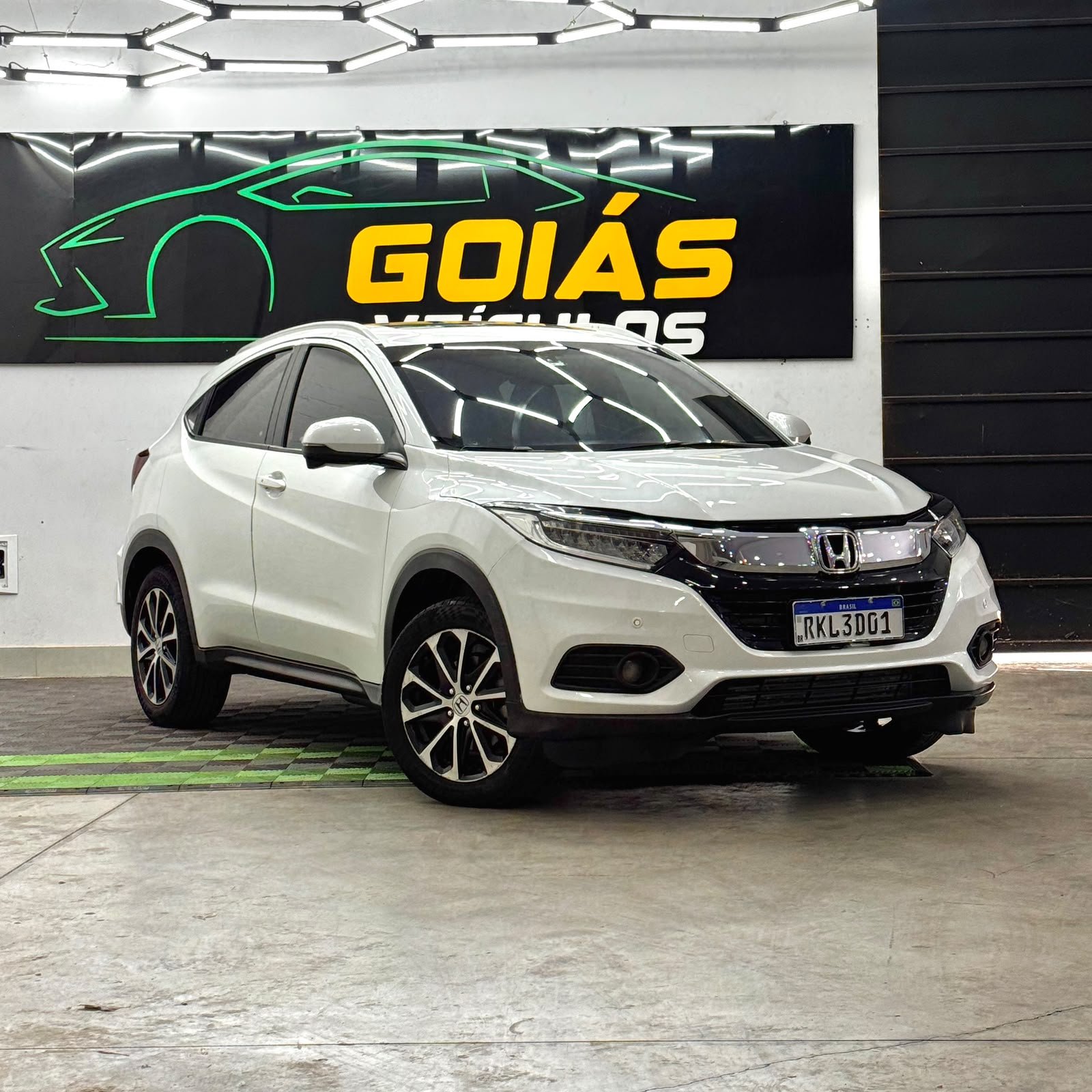 
 HR-V Touring full									