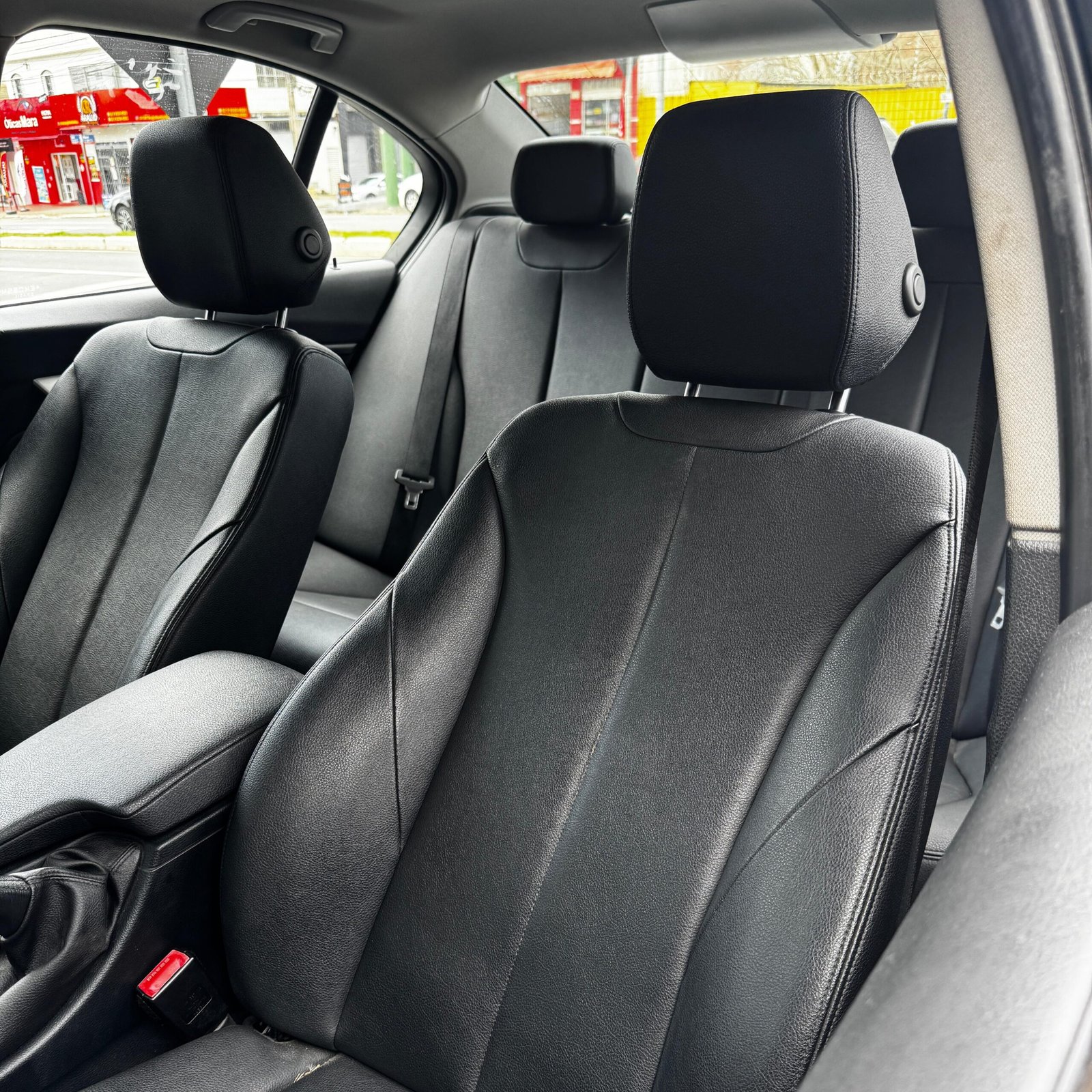 
 BMW 320I full									