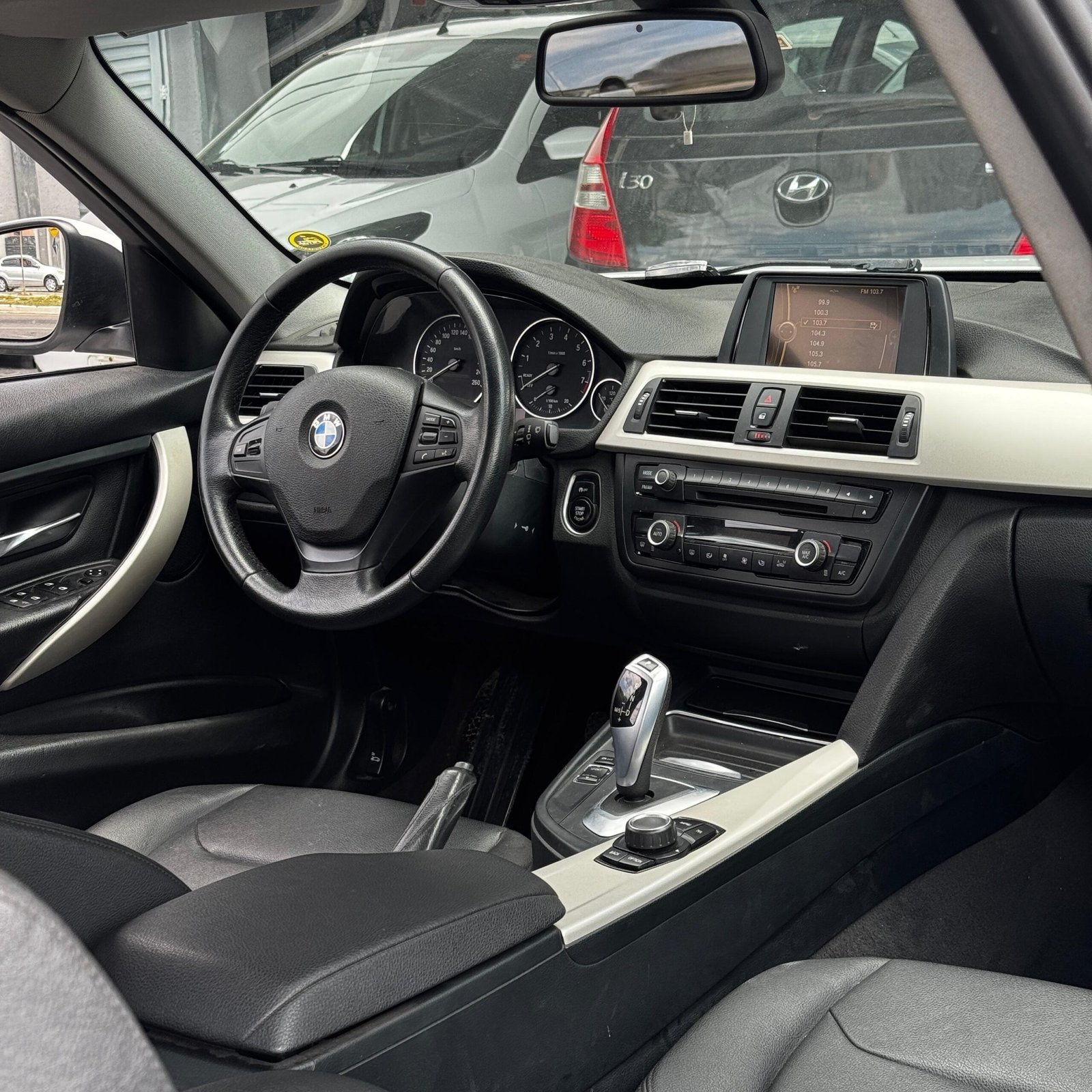 
 BMW 320I full									