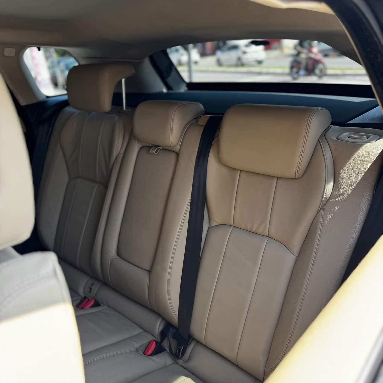
 LR EVOQUE SE DYNAMIC full									