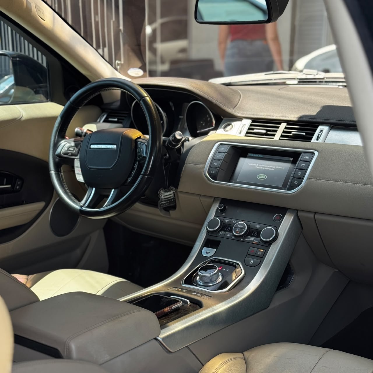 
 LR EVOQUE SE DYNAMIC full									